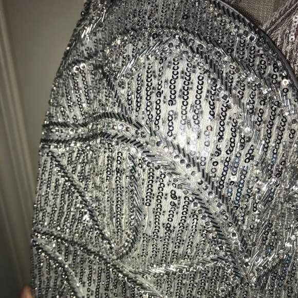 A grey long prom dress - Picture 3 of 4